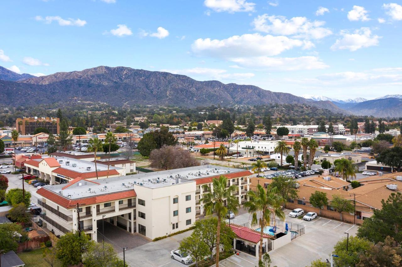 Duarte Hotel Huntington מראה חיצוני תמונה